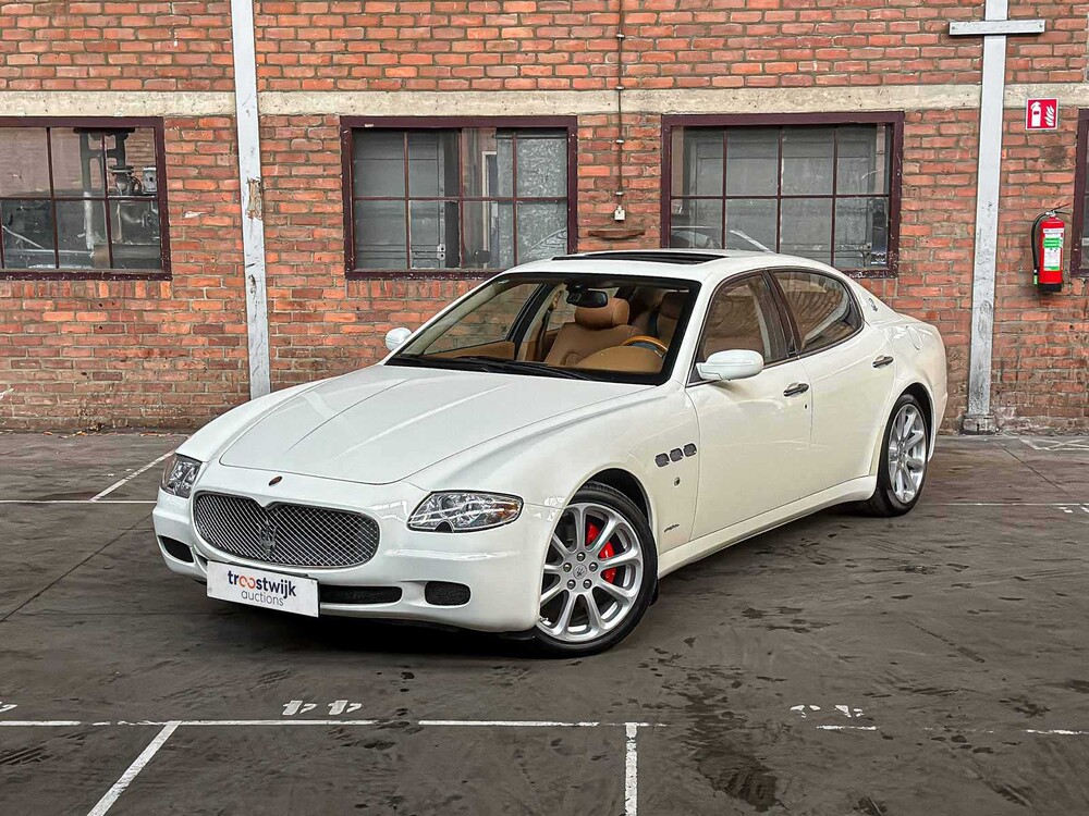Maserati Quattroporte 4.2 V8 Executive GT 401pk 2007 Youngtimer