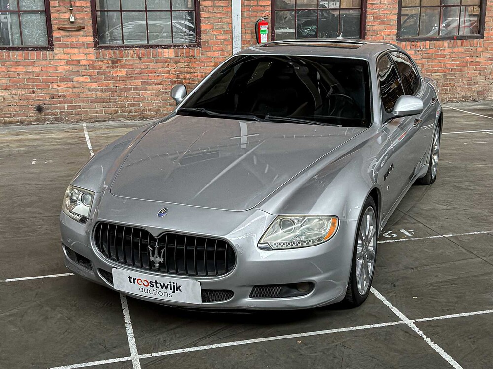 Maserati Quattroporte 4.2 V8 440pk 2009 Facelift Youngtimer