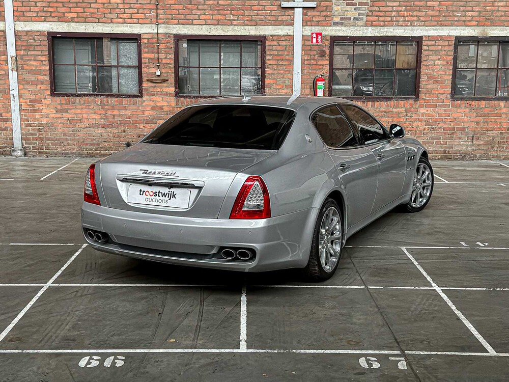 Maserati Quattroporte 4.2 V8 440pk 2009 Facelift Youngtimer