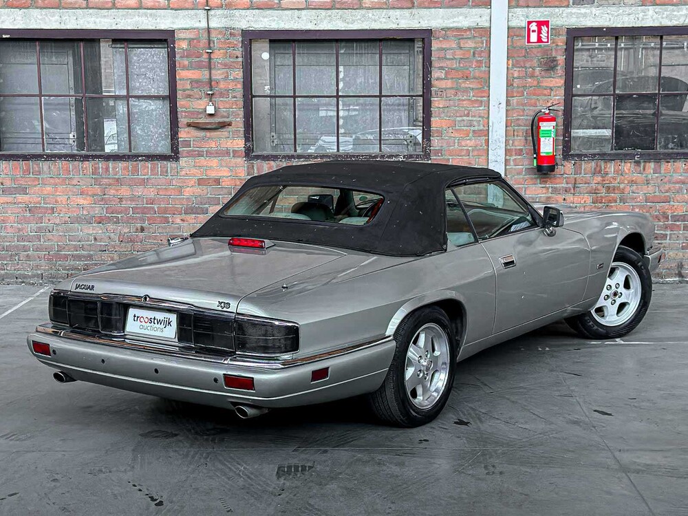 Jaguar XJS Convertible L6 4.0 240pk 1995