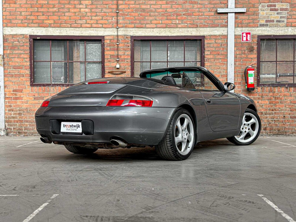 Porsche 911 Carrera Cabriolet 3.4 996 300pk 2001 Youngtimer