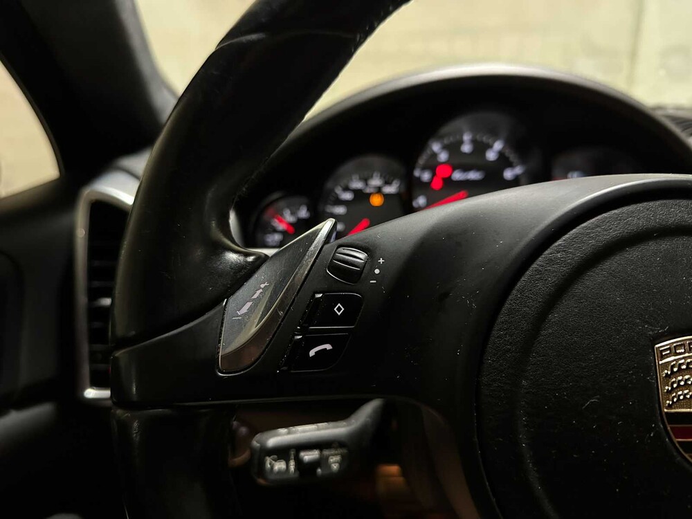 Porsche Cayenne Turbo 4.8 V8 500pk 2010, JF-108-D