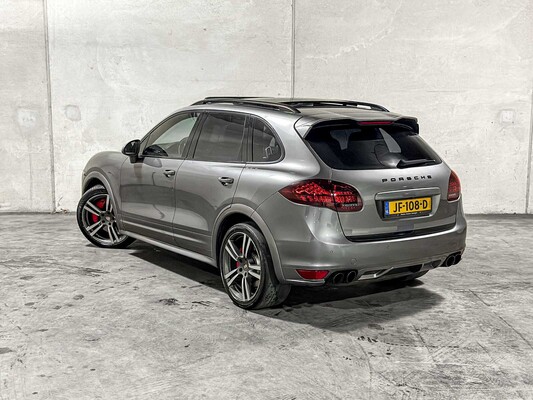 Porsche Cayenne Turbo 4.8 V8 500pk 2010, JF-108-D