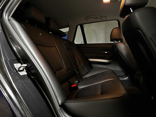 BMW ALPINA D3 Biturbo Touring 211pk 2012, HBZ-58-R -Handgeschakeld-