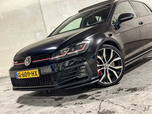 Volkswagen Golf GTI Performance VII 2.0 TSI Golf 7 245pk 2019, G-609-HX