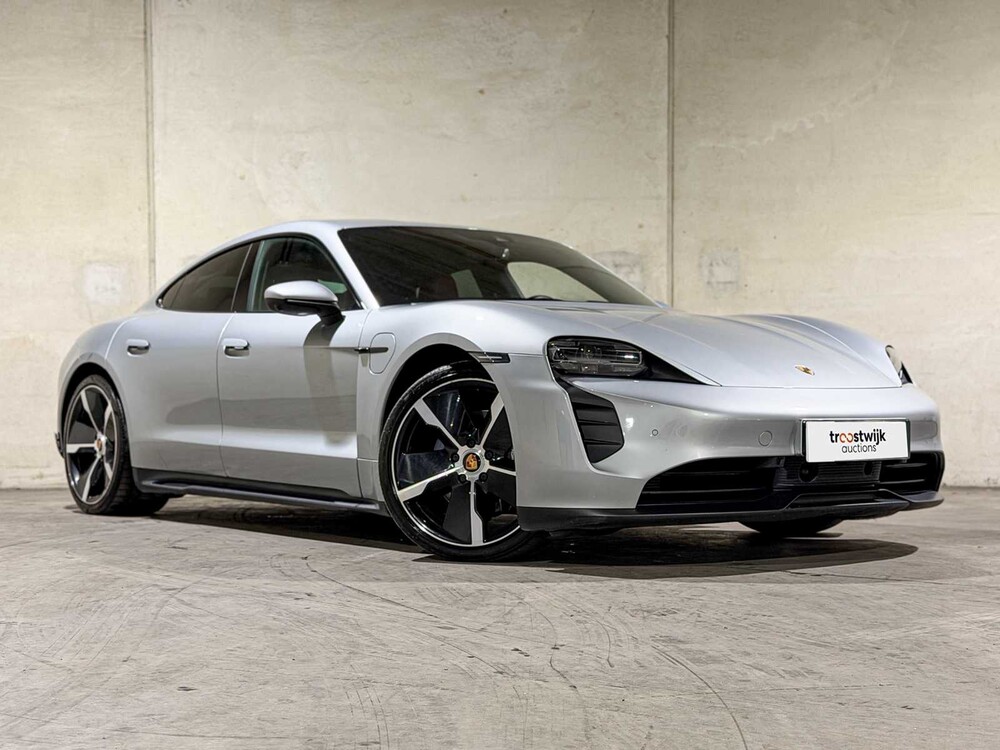 Porsche Taycan Performance 94 kWh 476pk 2021, N-714-GS