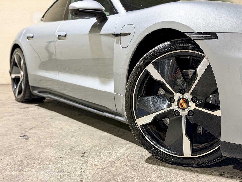 Porsche Taycan Performance 94 kWh 476pk 2021, N-714-GS