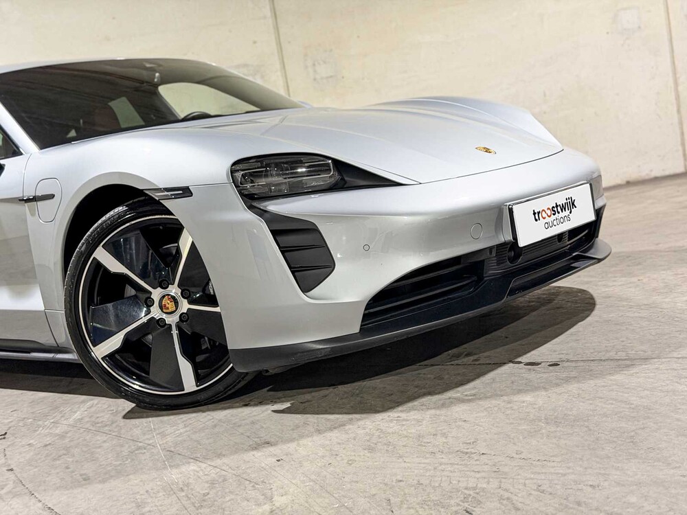 Porsche Taycan Performance 94 kWh 476pk 2021, N-714-GS