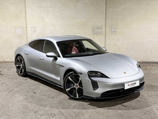 Porsche Taycan Performance 94 kWh 476pk 2021, N-714-GS