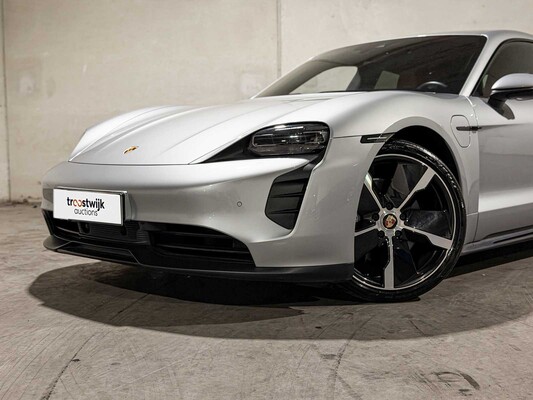 Porsche Taycan Performance 94 kWh 476pk 2021, N-714-GS