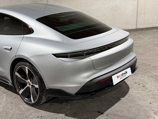 Porsche Taycan Performance 94 kWh 476pk 2021, N-714-GS