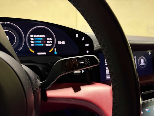 Porsche Taycan Performance 94 kWh 476pk 2021, N-714-GS