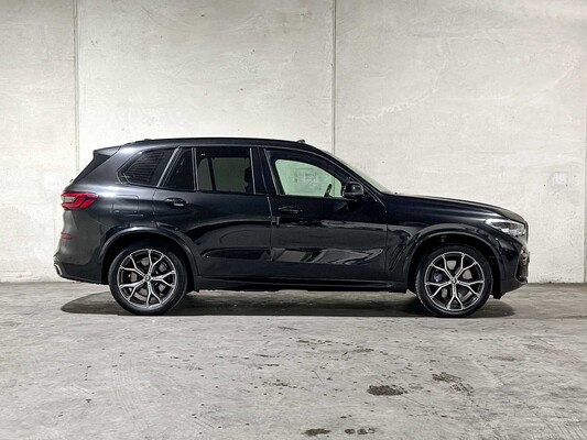 BMW X5 xDrive45e High Executive 394hp 2021 (Original-NL + 1st owner), K-166-ZR