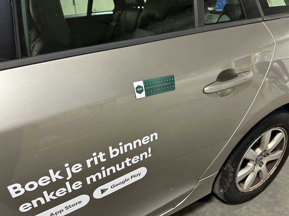 Volvo V60 1,6 D2 Kinetic 114 PS 2012 (Original-NL) Automatik, 24-XZL-6