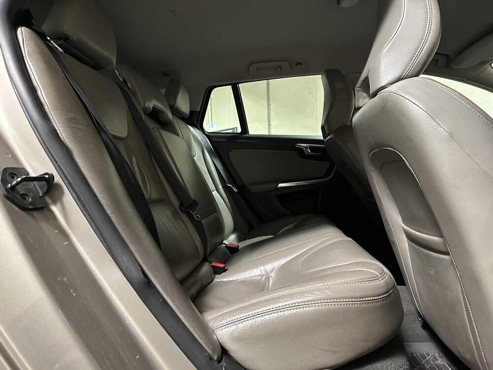 Volvo V60 1,6 D2 Kinetic 114 PS 2012 (Original-NL) Automatik, 24-XZL-6