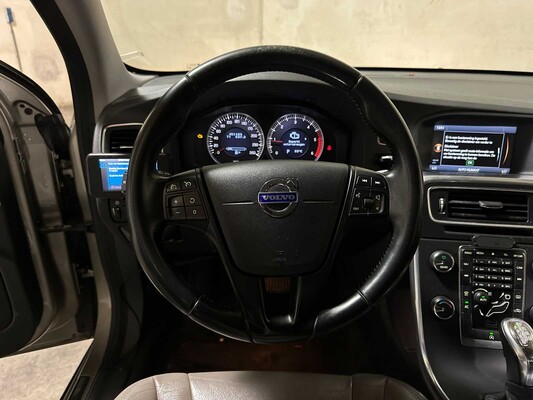 Volvo V60 1.6 D2 Kinetic 114pk 2012 (Origineel-NL) Automaat, 24-XZL-6