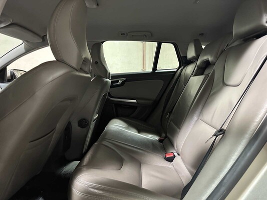 Volvo V60 1.6 D2 Kinetic 114pk 2012 (Origineel-NL) Automaat, 24-XZL-6