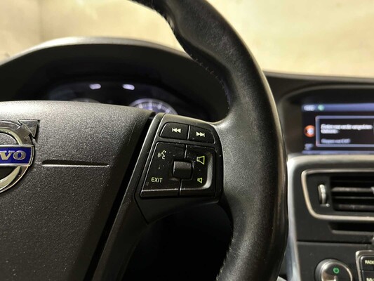 Volvo V60 1.6 D2 Kinetic 114pk 2012 (Origineel-NL) Automaat, 24-XZL-6