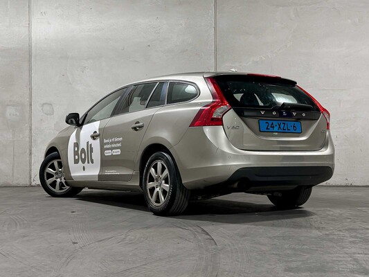 Volvo V60 1.6 D2 Kinetic 114pk 2012 (Origineel-NL) Automaat, 24-XZL-6