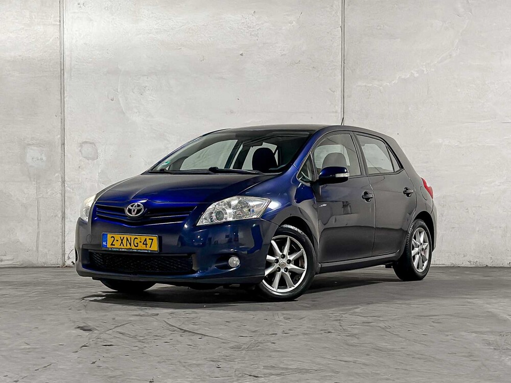 Toyota Auris 2.0 D-4D Aspiration 126pk 2010, 2-XNG-47