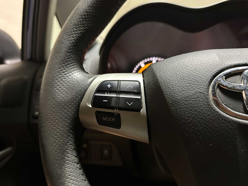 Toyota Auris 2.0 D-4D Aspiration 126hp 2010, 2-XNG-47