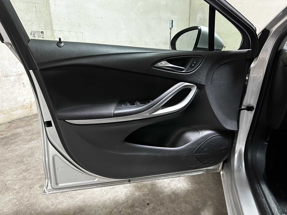 Opel Astra 1.6 CDTI Innovation 110pk 2018, X-562-XN