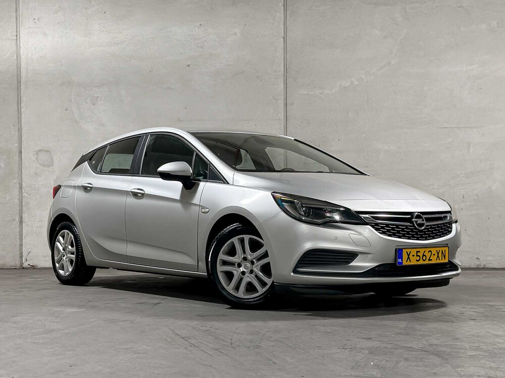 Opel Astra 1.6 CDTI Innovation 110pk 2018, X-562-XN
