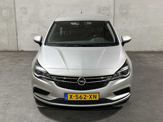 Opel Astra 1.6 CDTI Innovation 110pk 2018, X-562-XN