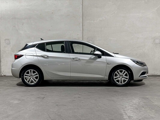 Opel Astra 1.6 CDTI Innovation 110pk 2018, X-562-XN