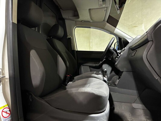 Volkswagen Caddy 1.6 TDI Maxi BMT 102 PS 2014, VLT-63-P Nutzfahrzeug