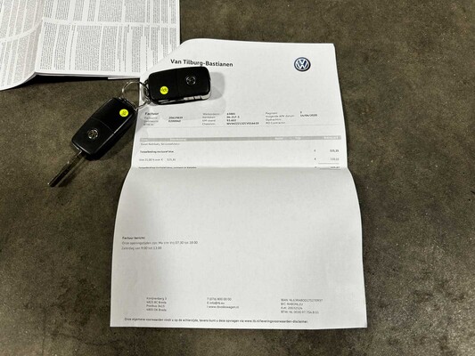 Volkswagen Scirocco 1.4 TSI Highline 122pk 2014 (Origineel-NL), 04-ZLF-5
