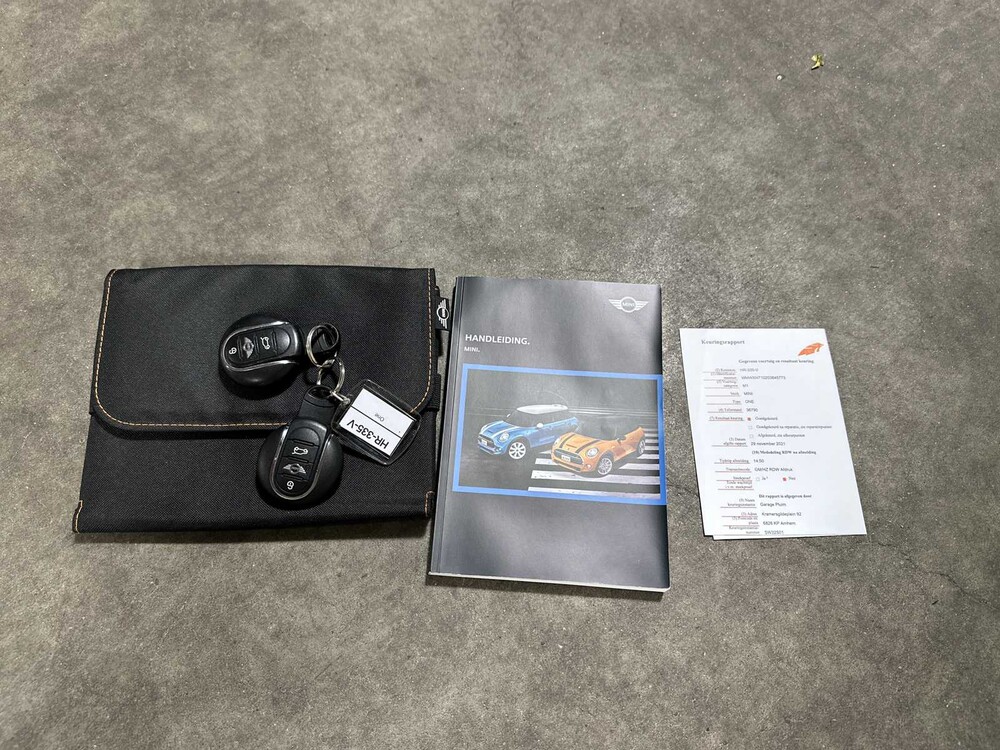 MINI One Pepper Business 1.2 3-deurs 102pk 2015 (Origineel-NL) 70.374KM, HR-335-V