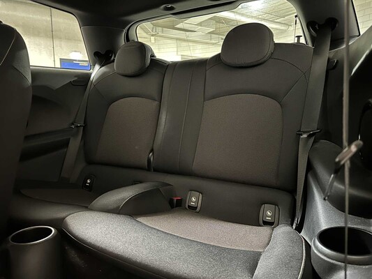 MINI One Pepper Business 1.2 3-deurs 102pk 2015 (Origineel-NL) 70.374KM, HR-335-V