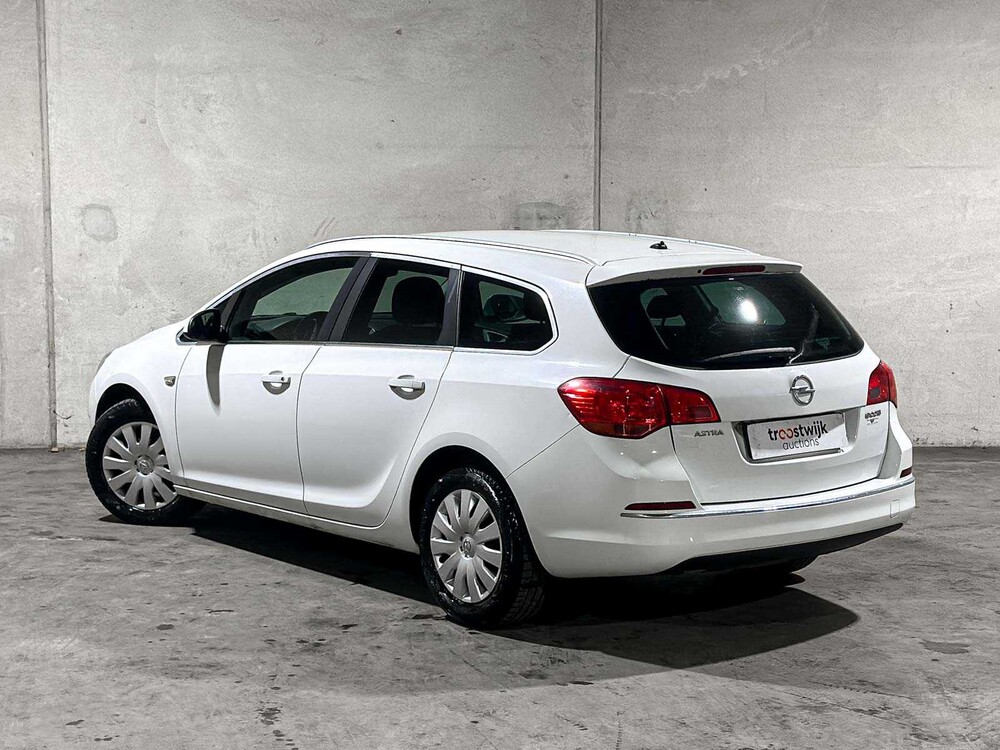 Opel Astra Sports Tourer 1.4 Design Edition 101pk 2013 (Origineel-NL), 5-SJJ-38