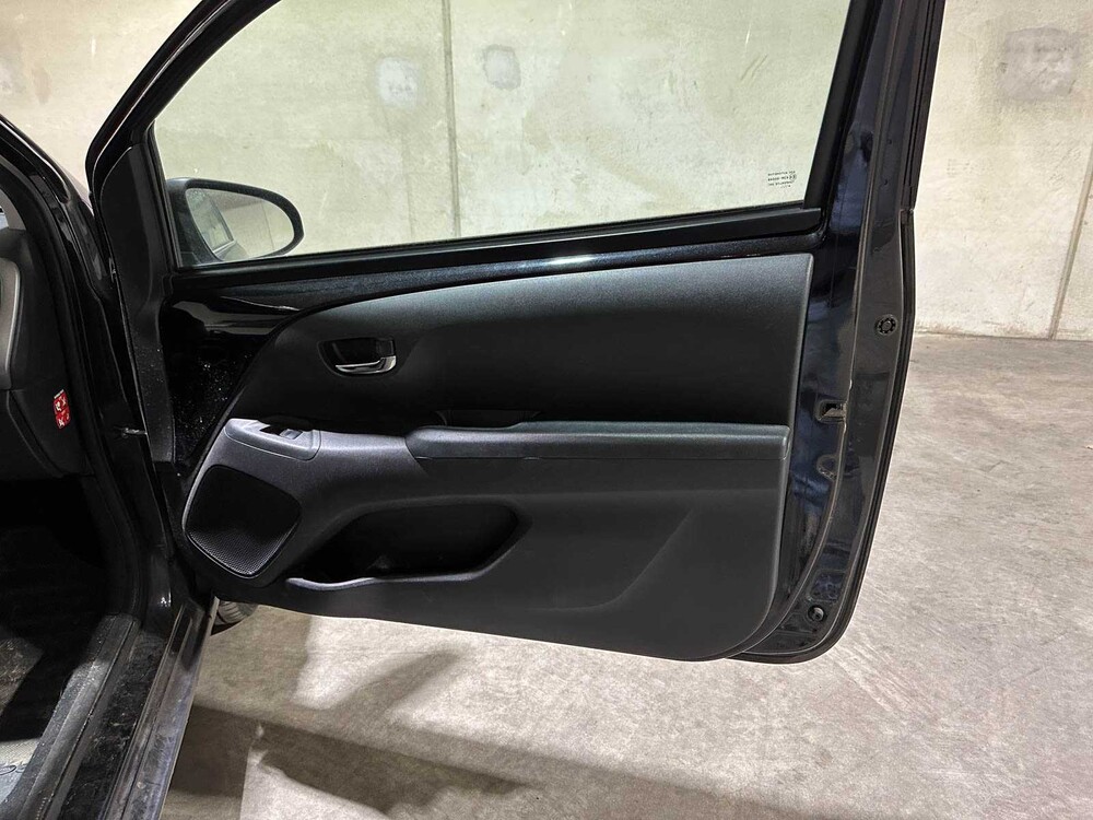 Peugeot 108 1.2 Puretech Allure 82pk 2015, PP-318-L