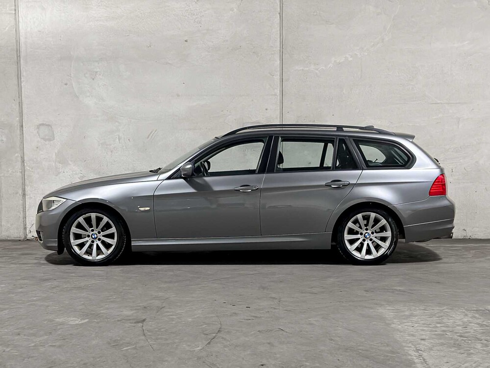 BMW 318i Touring Business Line 3-Reihe (Original-NL), 22-LDH-4