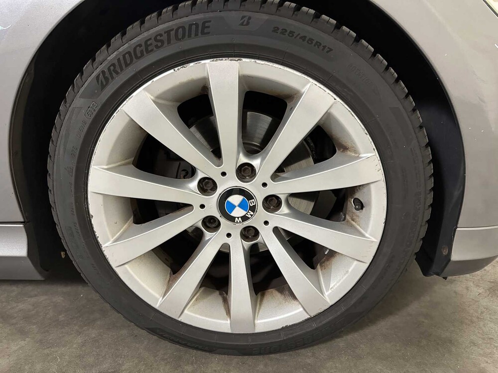 BMW 318i Touring Business Line 3-Reihe (Original-NL), 22-LDH-4