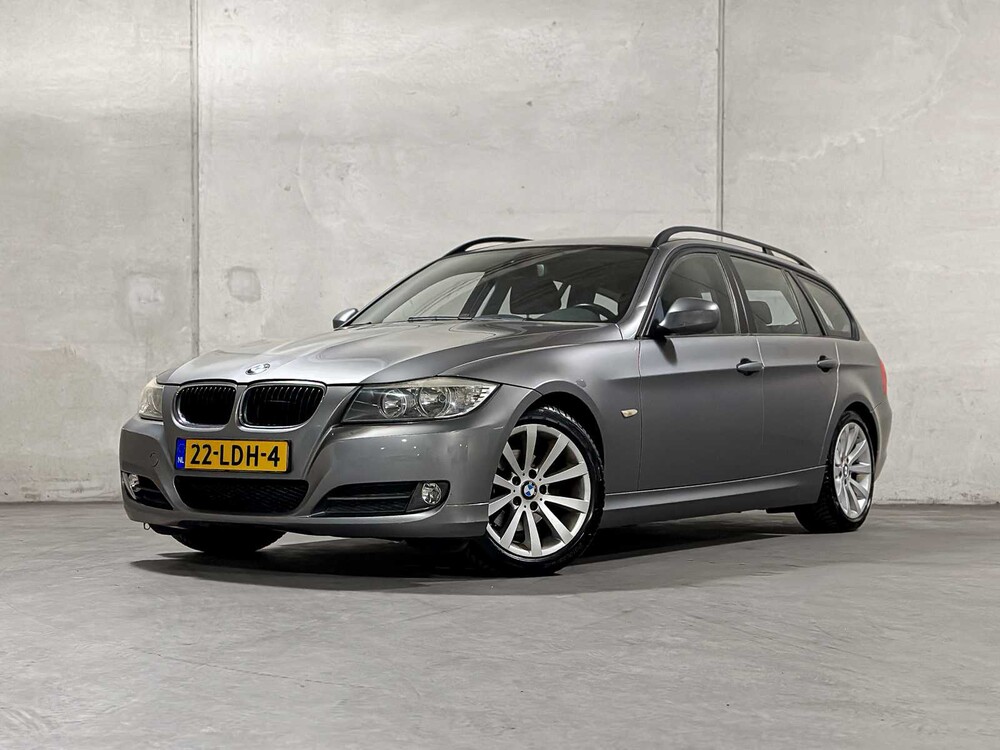 BMW 318i Touring Business Line 3-Reihe (Original-NL), 22-LDH-4
