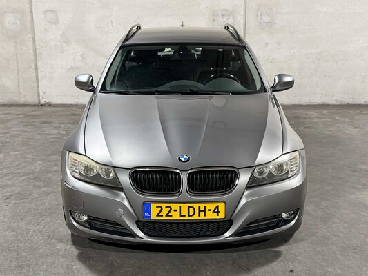 BMW 318i Touring Business Line 3-serie (Origineel-NL), 22-LDH-4