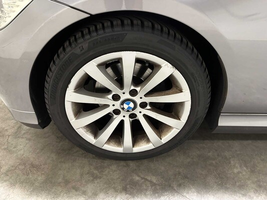 BMW 318i Touring Business Line 3-serie (Origineel-NL), 22-LDH-4