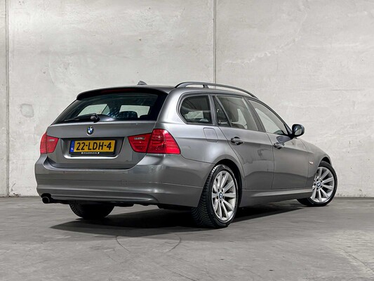BMW 318i Touring Business Line 3-serie (Origineel-NL), 22-LDH-4