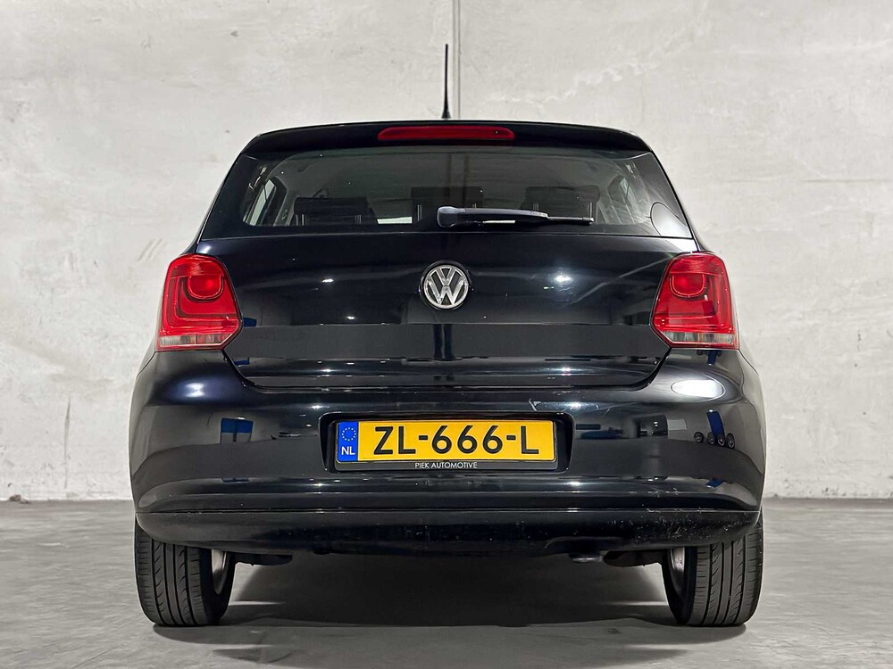 Volkswagen Polo 1.2-12V BlueMotion Trendline 68pk 2011, ZL-666-L