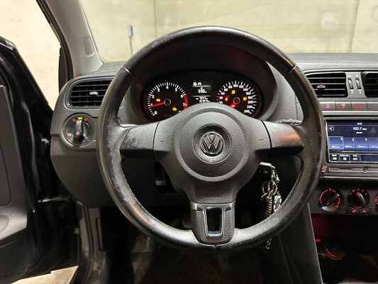 Volkswagen Polo 1.2-12V BlueMotion Trendline 68pk 2011, ZL-666-L
