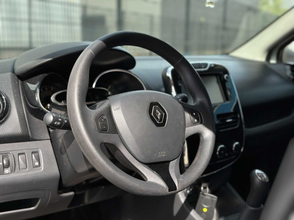 Renault Clio 0.9 TCe Expression 89pk 2014 (Origineel-NL), 2-ZDX-71