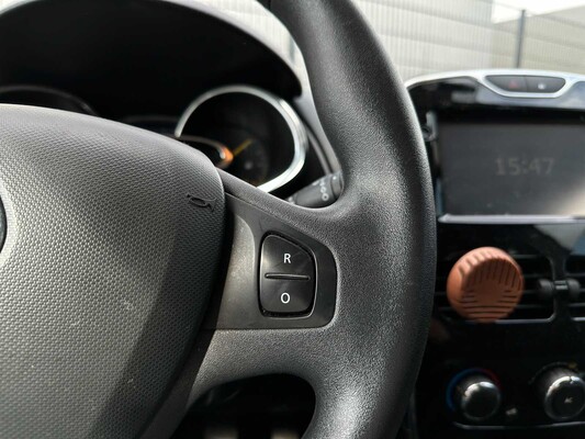 Renault Clio 0.9 TCe Expression 89pk 2014 (Origineel-NL), 2-ZDX-71