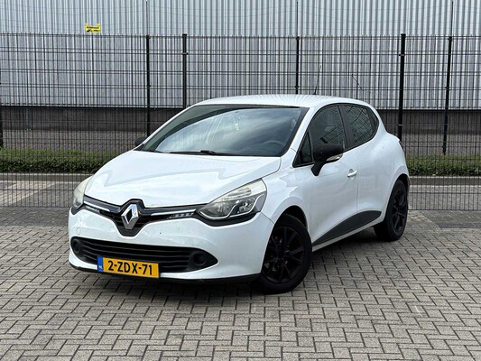 Renault Clio 0.9 TCe Expression 89pk 2014 (Origineel-NL), 2-ZDX-71