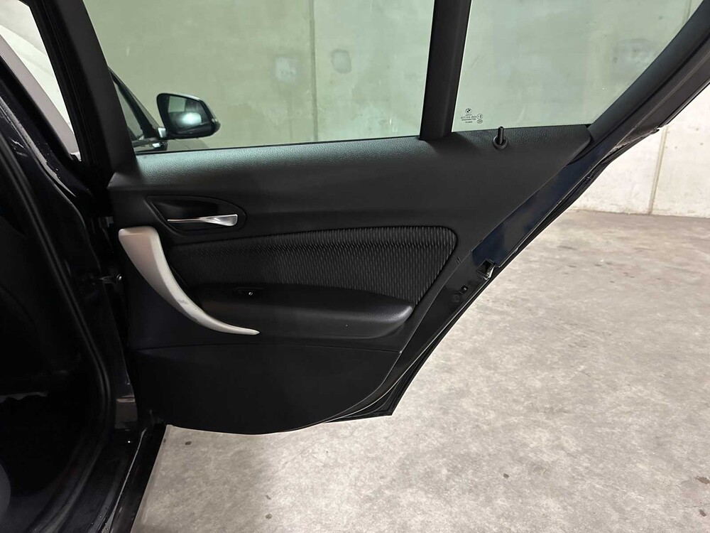 BMW 116i Business+ 136hp 2012 1-series (Original-NL) Automatic, 33-XHT-3