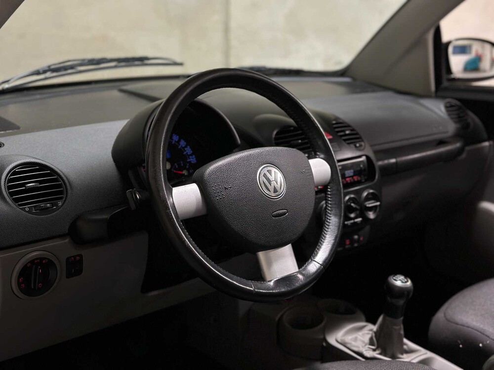 Volkswagen New Beetle Cabriolet 1.4 75pk 2003, JZ-946-D