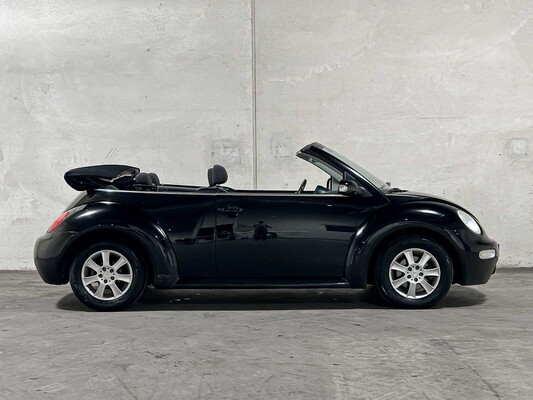 Volkswagen New Beetle Cabriolet 1.4 75pk 2003, JZ-946-D