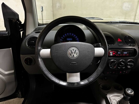 Volkswagen New Beetle Cabriolet 1.4 75pk 2003, JZ-946-D
